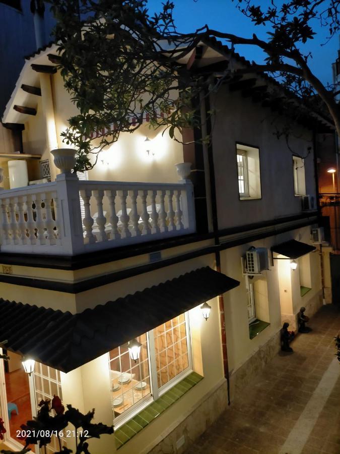 Casa Flores Del Mediterraneo بادالونا المظهر الخارجي الصورة